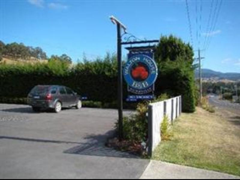 Walton House Panzió Huonville Kültér fotó